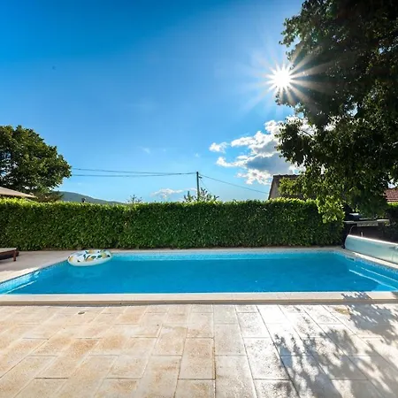 Mima Vacation Villa Opanci