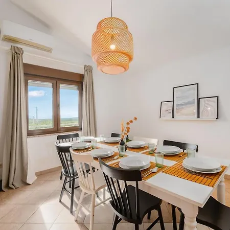 Mima Vacation Villa *