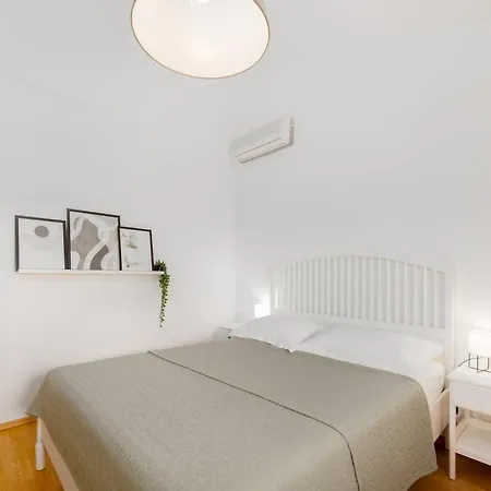 Mima Vacation Opanci