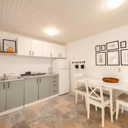 Mima Vacation Villa *